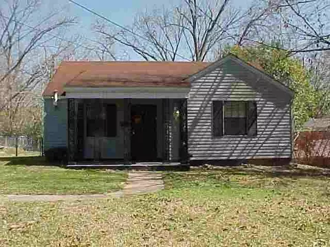 1 N Circle Dr, Natchez, MS 39120 photo 1
