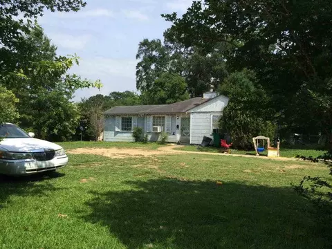 11 N Circle Dr, Natchez, MS 39120 photo 1