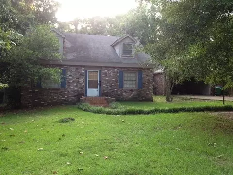 110 Melrose, Natchez, MS 39120 photo 1