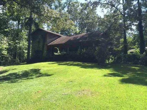 218 Traceway Dr, Natchez, MS 39120 photo 1
