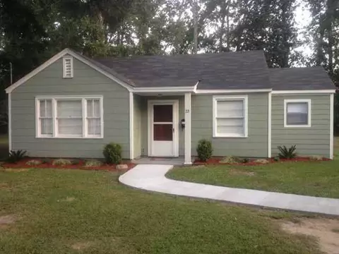 22 S Circle Dr, Natchez, MS 39120 photo 1