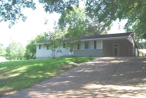 106 Maple Dr, Natchez, MS 39120 photo 1