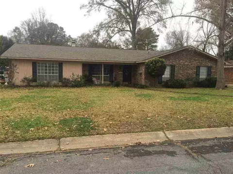 38 Pecan Way Dr, Natchez, MS 39120 photo 1