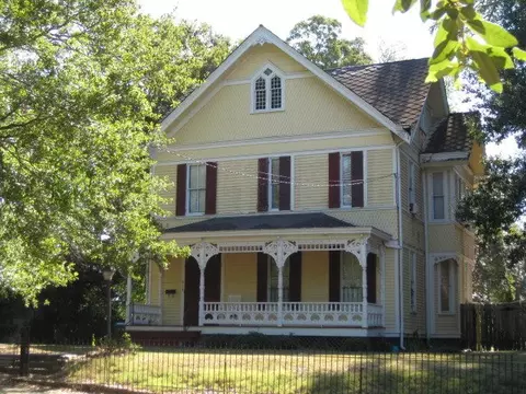 815 N Un, Natchez, MS 39120 photo 1