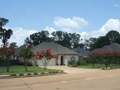 214 Auburn Ave, Natchez, MS 39120 photo 1