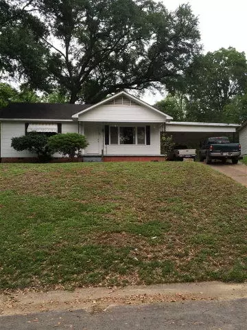 160 Mt Carmel, Natchez, MS 39120 photo 1