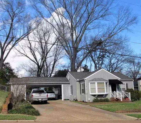 543 Ratcliff Pl, Natchez, MS 39120 photo 1