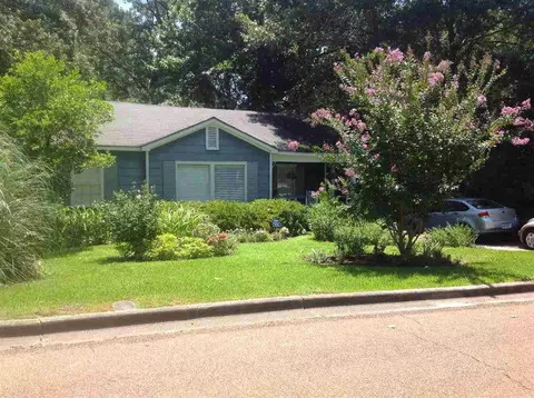 1833 Wheeler Dr, Natchez, MS 39120 photo 1
