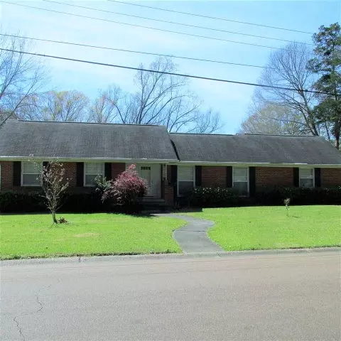 12 Oakhurst Dr, Natchez, MS 39120 photo 1