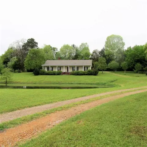 110 Traceway Dr, Natchez, MS 39120 photo 1