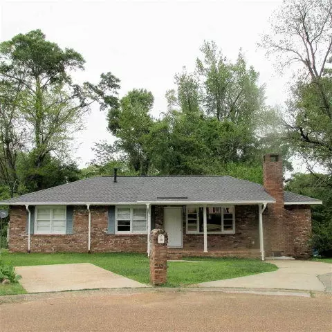1106 First St, Natchez, MS 39120 photo 1
