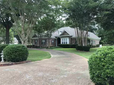 105 Cherrybark Ln, Natchez, MS 39120 photo 1