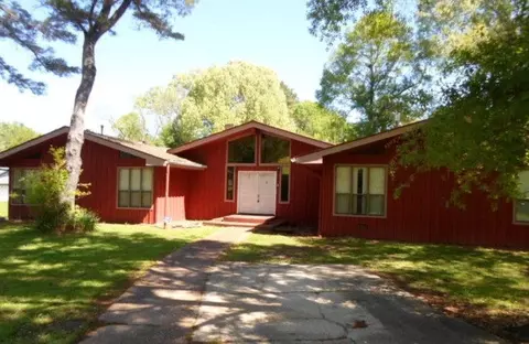 6 W Gloucester, Natchez, MS 39120 photo 1