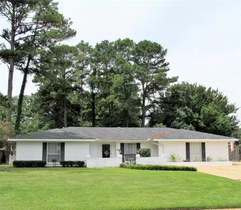 4 Raintree St N, Natchez, MS 39120 photo 1