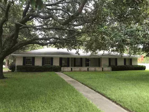 7 Pecan Way, Natchez, MS 39120 photo 1