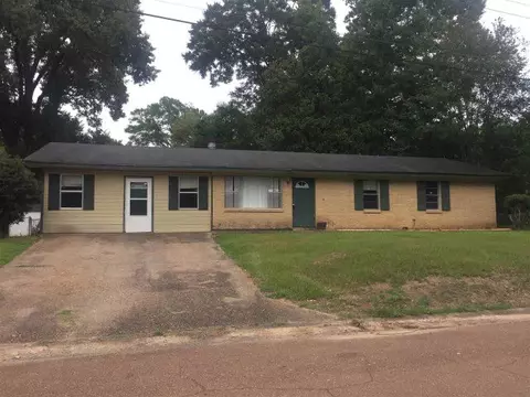 102 Redbud, Natchez, MS 39120 photo 1