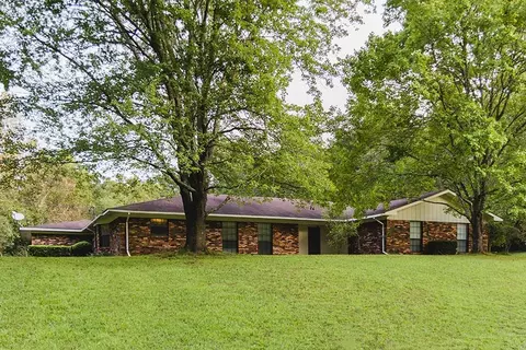 109 Traceside, Natchez, MS 39120 photo 1