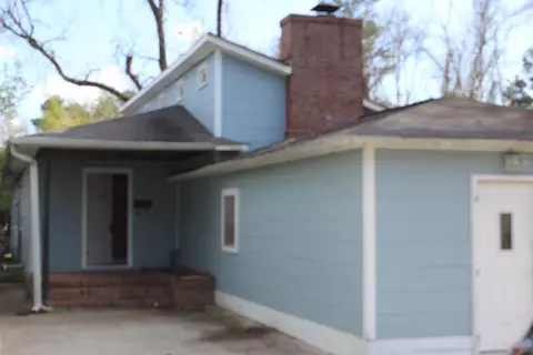 305 Lambert, Natchez, MS 39120 photo 1
