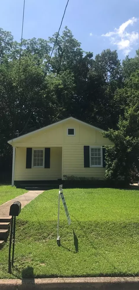 44 Linden Dr, Natchez, MS 39120 photo 1