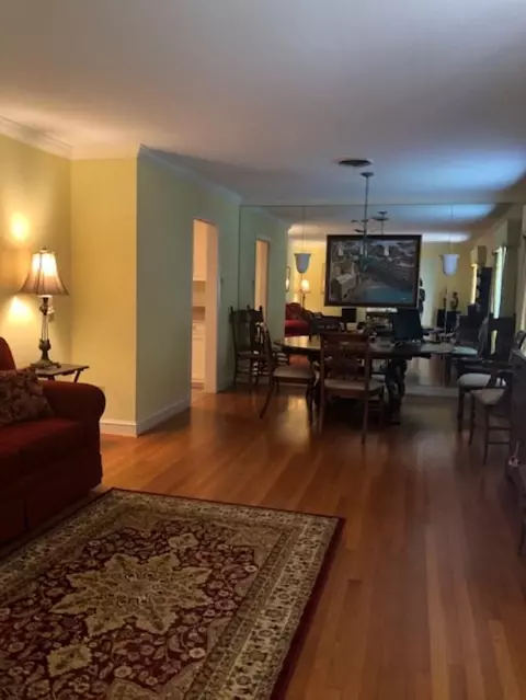 32 Oakhur St, Natchez, MS 39120 photo 3