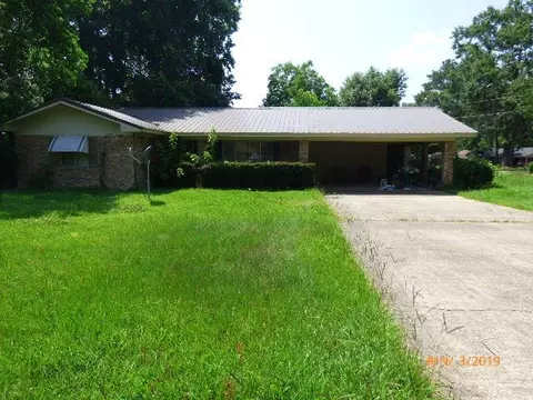 1200 Horseshoe Dr, Natchez, MS 39120 photo 1