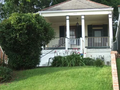 709 State St, Natchez, MS 39120 photo 1