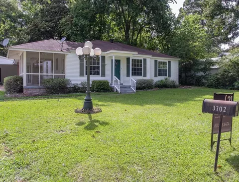 3702 Edgewood, Natchez, MS 39120 photo 1