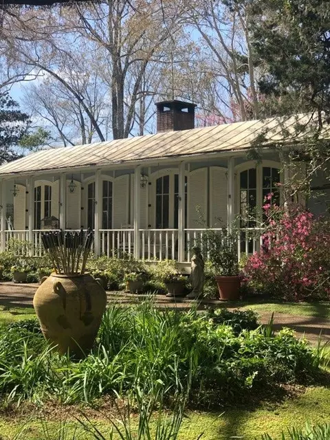 108 Dana Rd, Natchez, MS 39120 photo 1