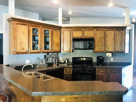 8 W Gloucester, Natchez, MS 39120 photo 18