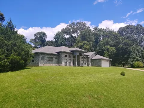 8 W Gloucester, Natchez, MS 39120 photo 2