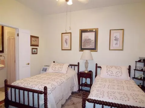 214 S S Un, Natchez, MS 39120 photo 5