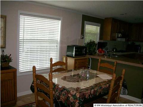 6975 Peyton Rd, Coldwater, MS 38618 photo 5