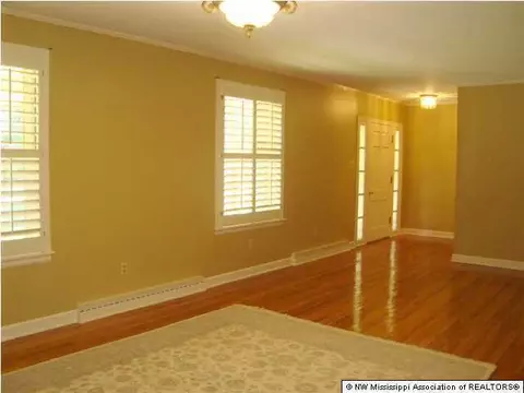 511 Coleman St, Como, MS 38619 photo 9