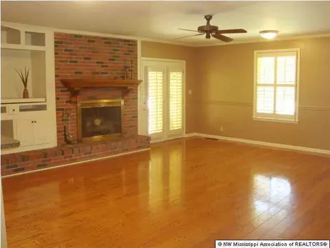 511 Coleman St, Como, MS 38619 photo 2