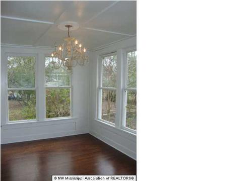 405 Coleman St, Como, MS 38619 photo 9