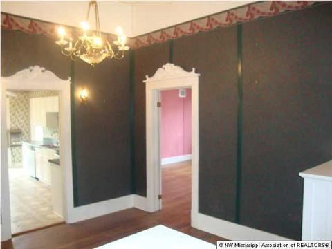 405 Coleman St, Como, MS 38619 photo 4