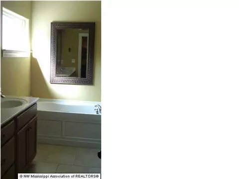 1430 Hernando Pointe Cv, Hernando, MS 38632 photo 7