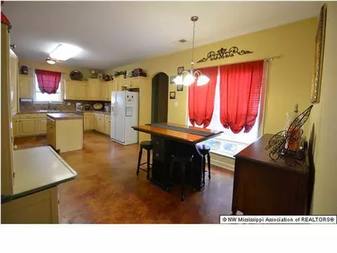 2645 Emerald Way Dr, Hernando, MS 38632 photo 6