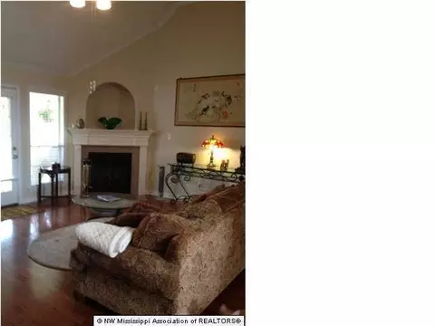 159 Elkwood Ln, Hernando, MS 38632 photo 5