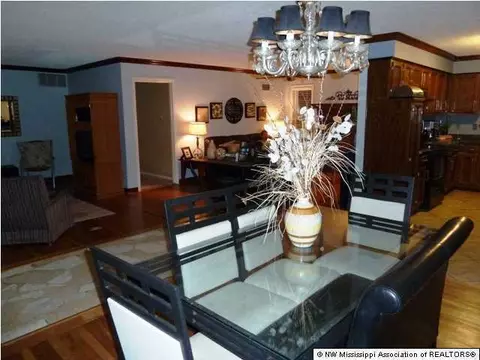 9558 Stuart St, Olive Branch, MS 38654 photo 7
