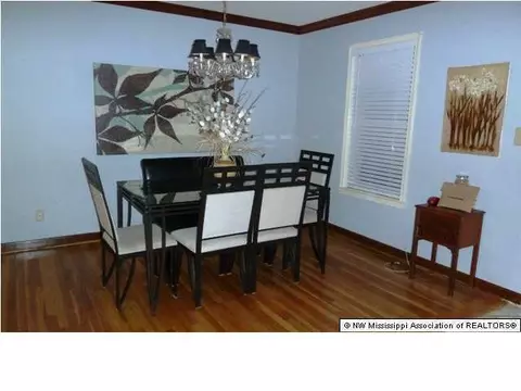 9558 Stuart St, Olive Branch, MS 38654 photo 6