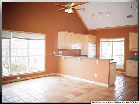 2625 Foxwood Cir, Hernando, MS 38632 photo 14