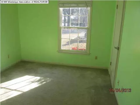 7180 Cedardale Rd, Olive Branch, MS 38654 photo 8