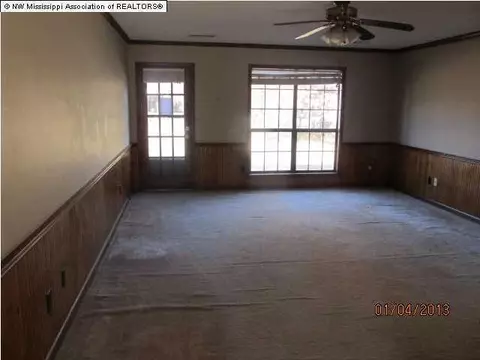 7180 Cedardale Rd, Olive Branch, MS 38654 photo 6