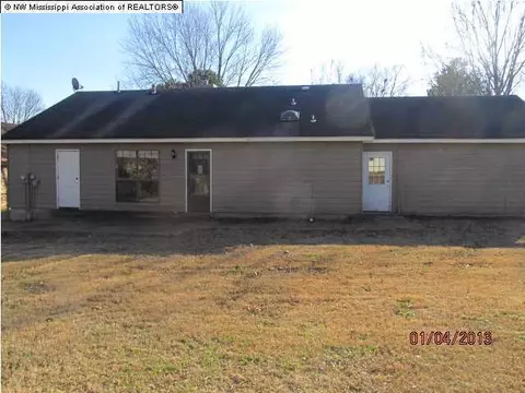 7180 Cedardale Rd, Olive Branch, MS 38654 photo 2