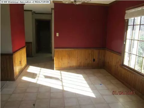 7180 Cedardale Rd, Olive Branch, MS 38654 photo 5
