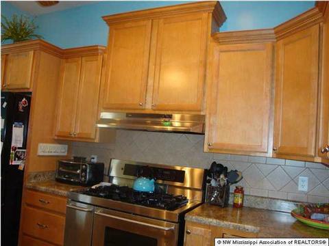 6366 Skyler Rd, Walls, MS 38680 photo 8