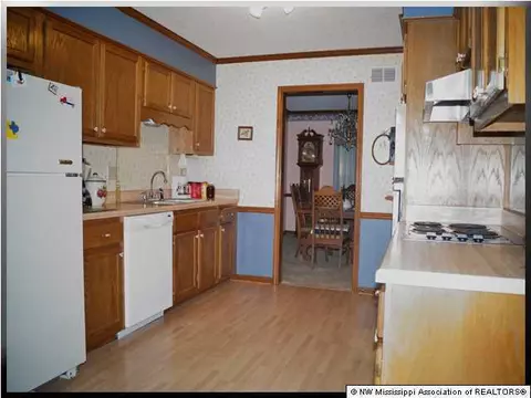 3758 Windermere, Nesbit, MS 38651 photo 5