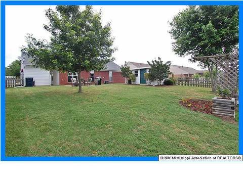 10801 Oak Leaf Dr, Olive Branch, MS 38654 photo 15