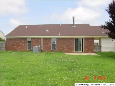 10725 Oak Leaf Dr, Olive Branch, MS 38654 photo 11